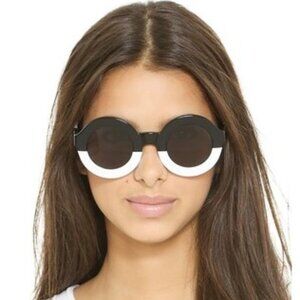 NWOT Wildfox Twiggy Sunglasses White